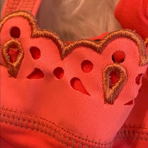 𝅺maaji Swimwear Orange Reversible Bikini Top Small - Picture 4 of 9